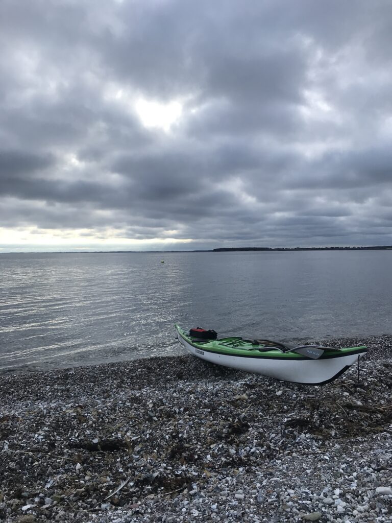 Pause å Romsø - udsigt til fastlandet